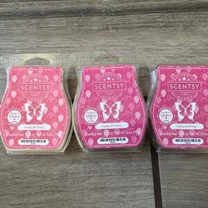 Happy Birthday Scentsy Wax Bar Lot of 3 New Retired Scent